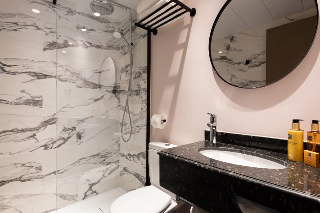 L'Hotel Royal Saint Germain - photo 26