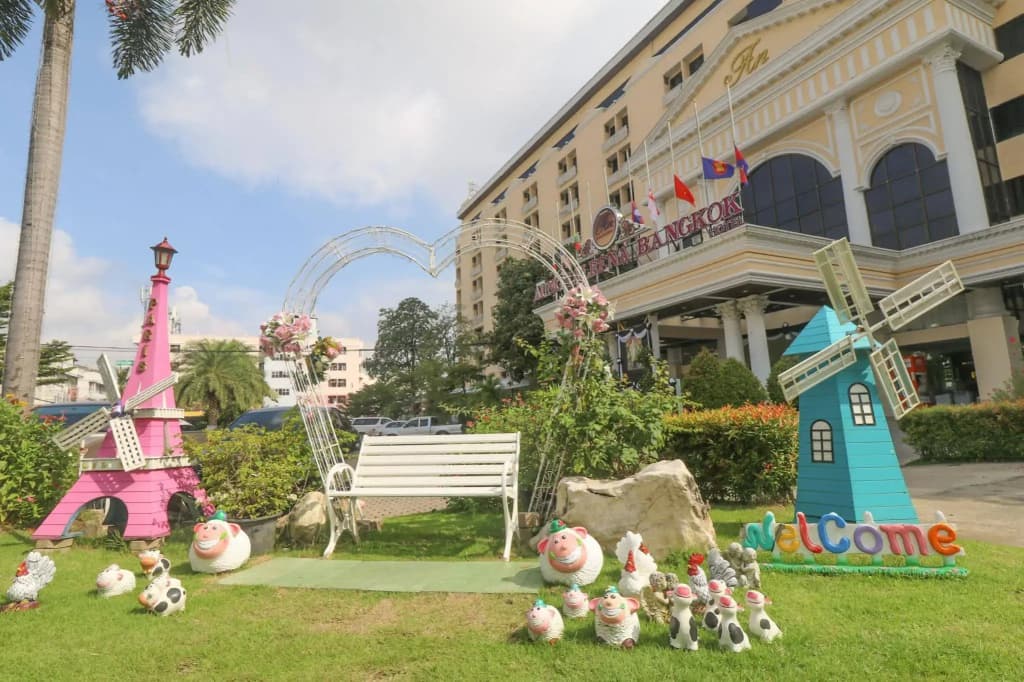 Aunchaleena Grand Hotel - photo 19
