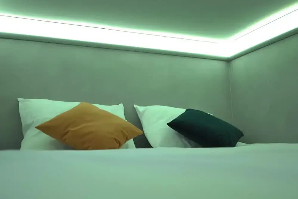The Hyve Capsule hostel Amsterdam - photo 12