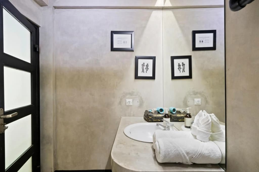 Balissimo Suites Seminyak - photo 7