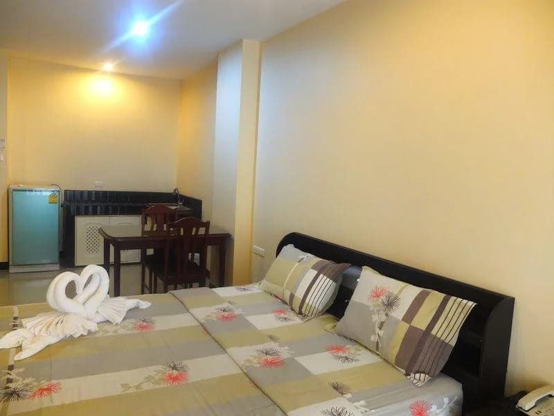 Maple House Pattaya - photo 4