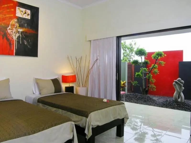 Drupadi Studio Apartments - photo 4