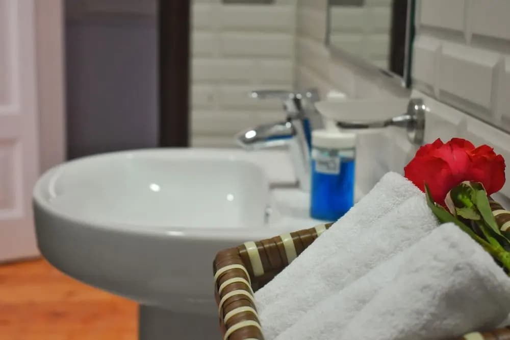 Columbia Hotel - photo 9
