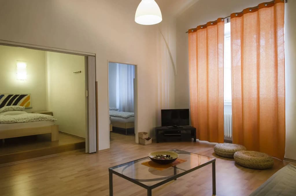 Happy Prague Apartments - photo 2