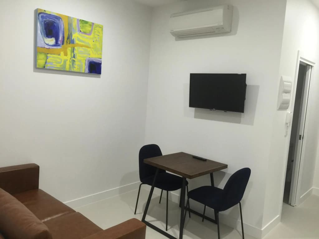 Whitehorse Apartment Hotel - photo 11