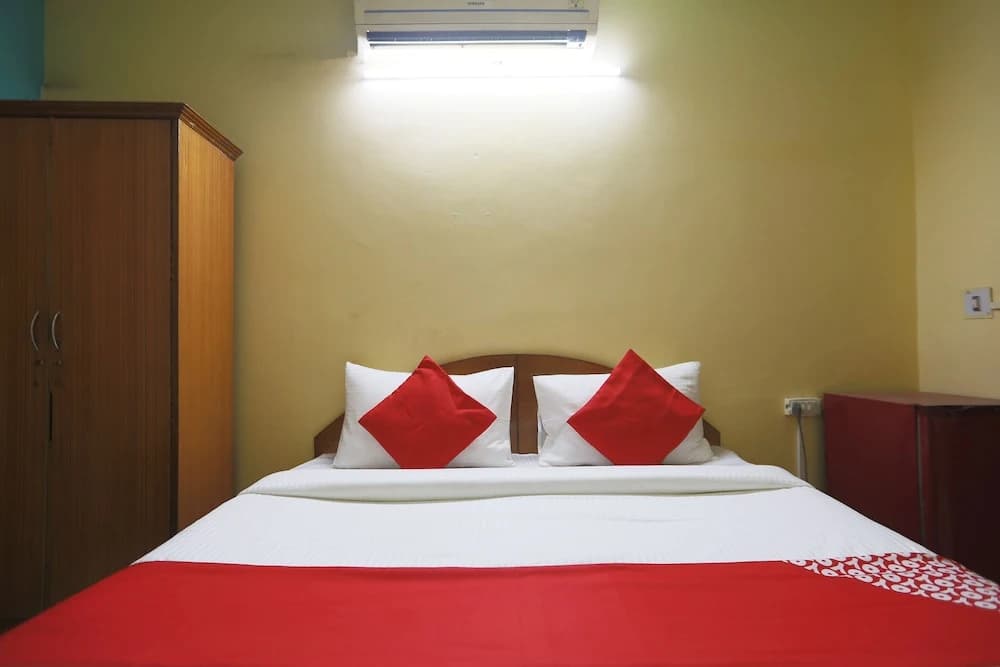 Singh Hotel by OYO Rooms - photo 5