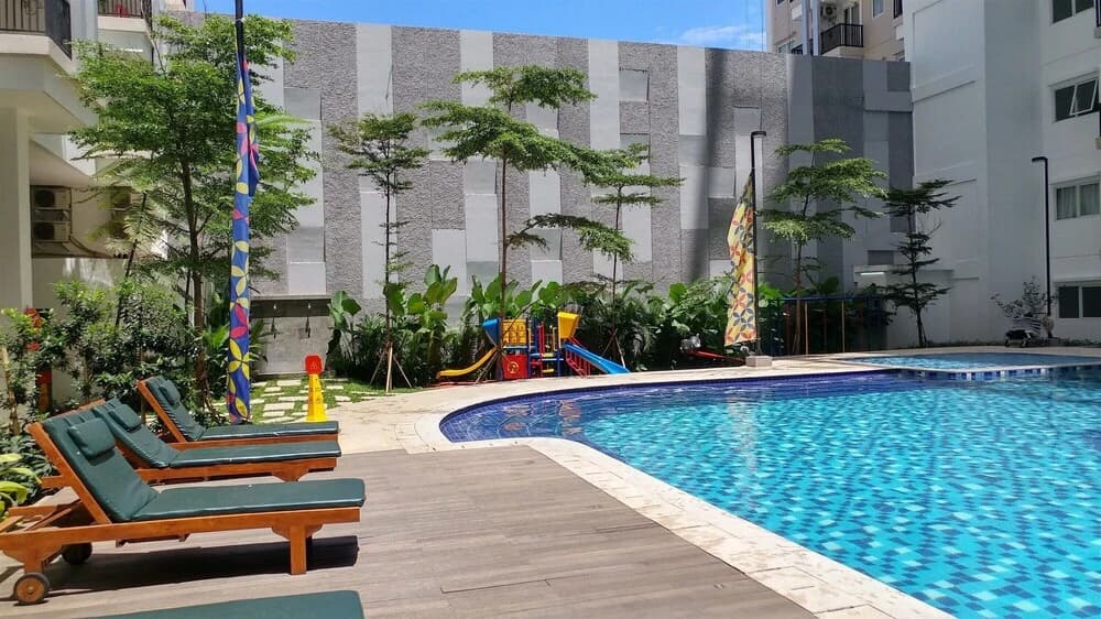 Homey And Comfy Studio Signature Park Grande Apartment - photo 7