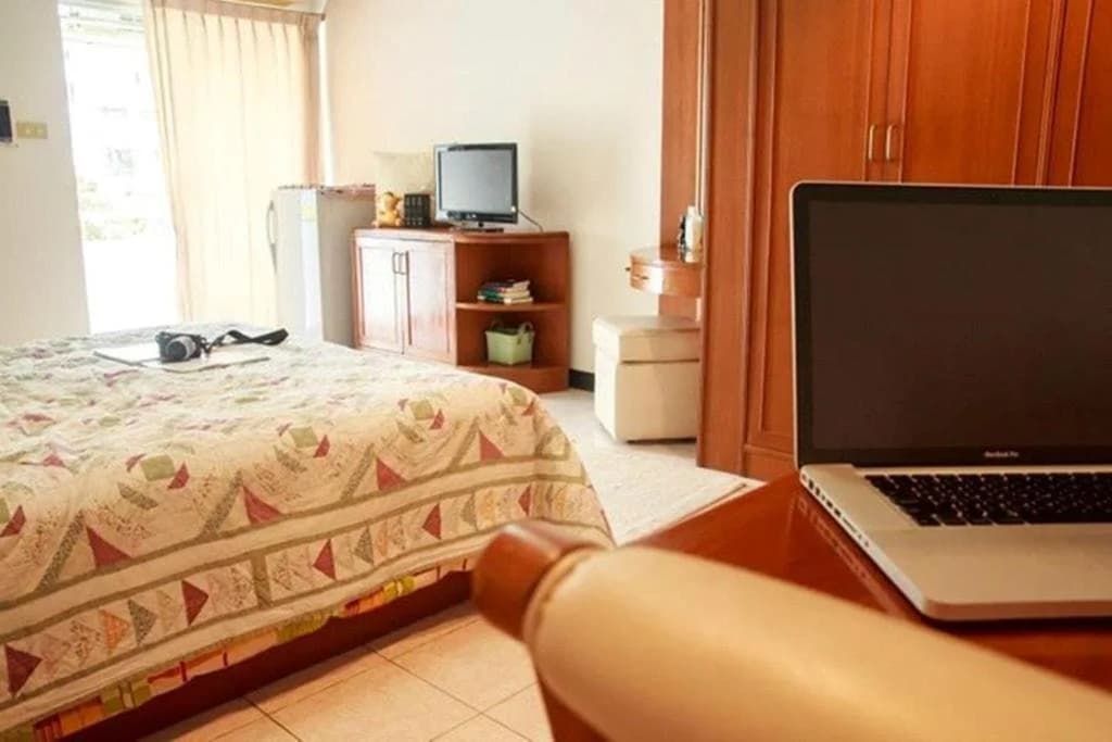 Ritratana Apartment - photo 4