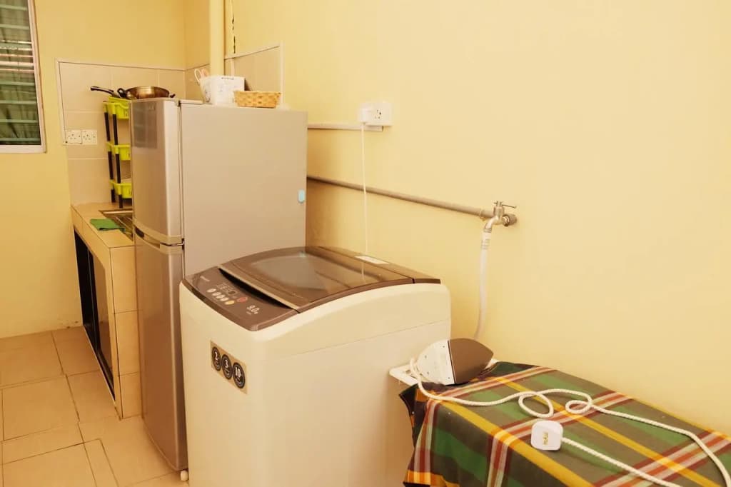 Natol Homestay - Kuching Home Penthouse Airport Road - photo 21