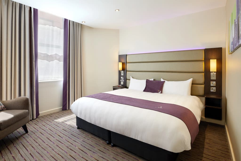 Premier Inn London St Pancras - photo 13