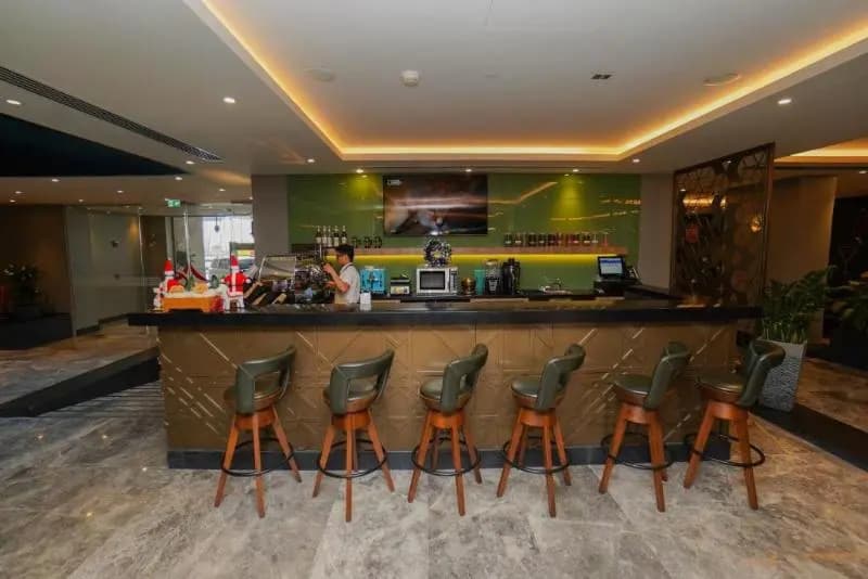 The Grand Lux Hotel - photo 16