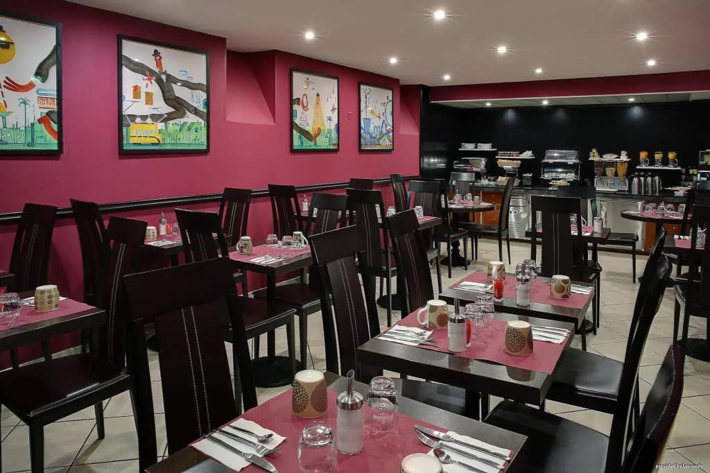 Best Western Plus Opera Batignolles - photo 25