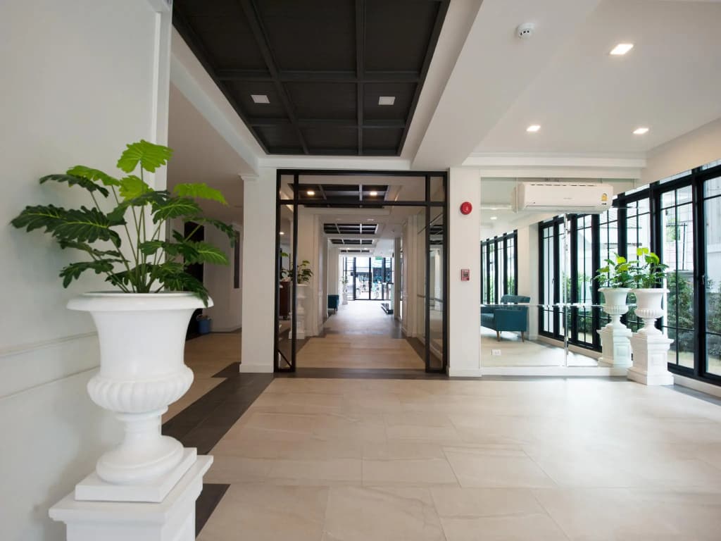 B2 Riverside Premier Hotel - photo 10