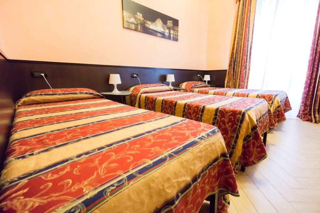 Funny Palace Hostel - photo 3