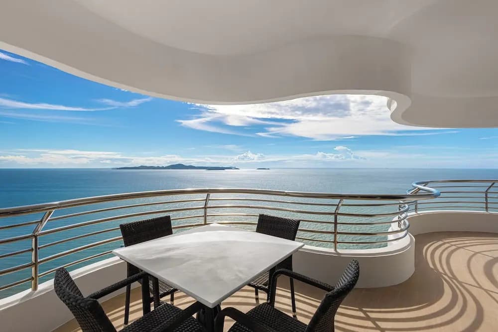 Royal Cliff Hotels Group - photo 20