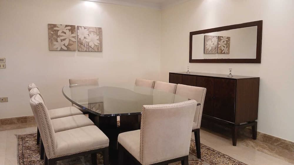 The Nile View 4BDR Apartment - photo 10