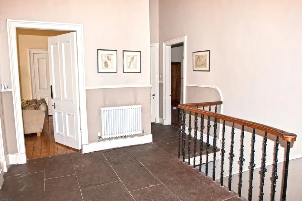 Reizand Apartments, Young St - photo 12