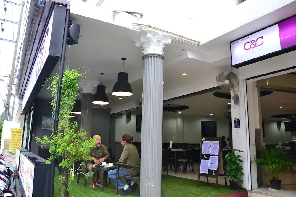 C&C Residence Bistro Restaurant - photo 15
