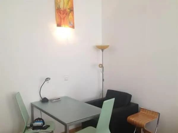 Designer Apartment In City Centre - photo 6
