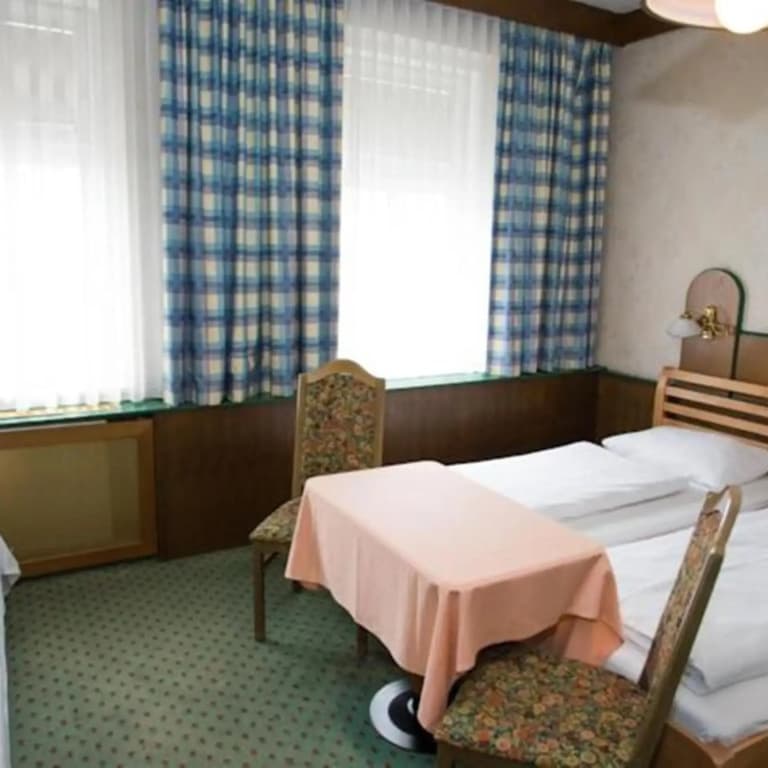 Hotel Hadrigan - photo 40