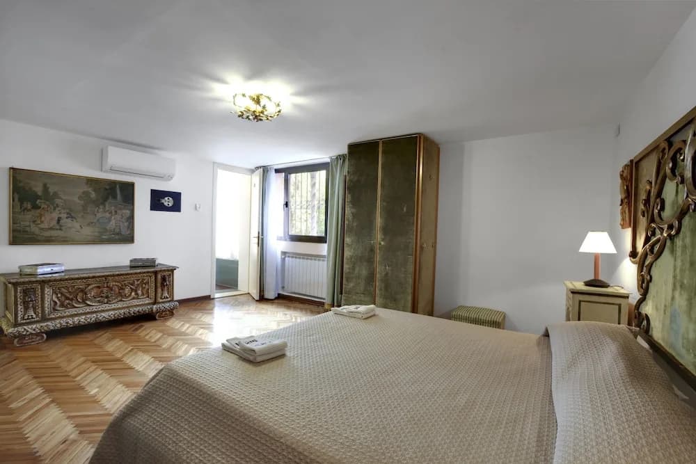 Venetian Apartment Accademia Dorsoduro District - photo 3