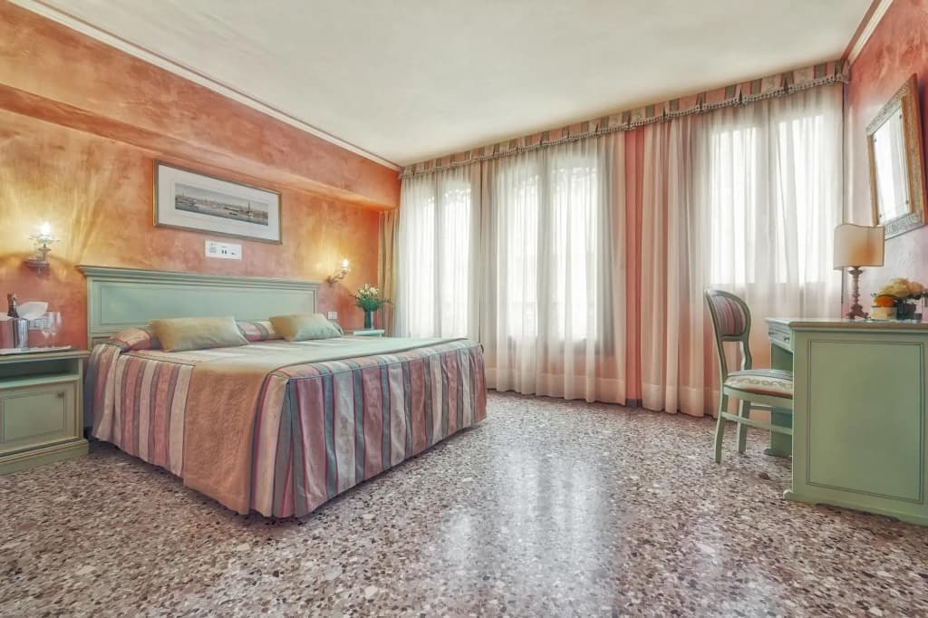 Hotel Firenze - photo 6