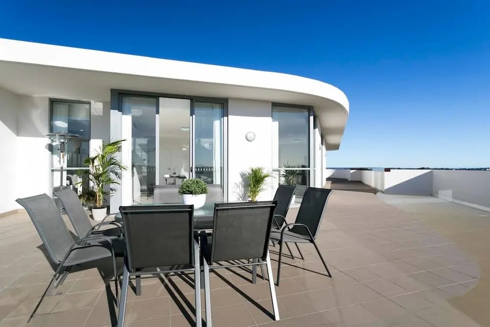 Palatial Penthouse Apartment - Phenomenal Views - photo 10
