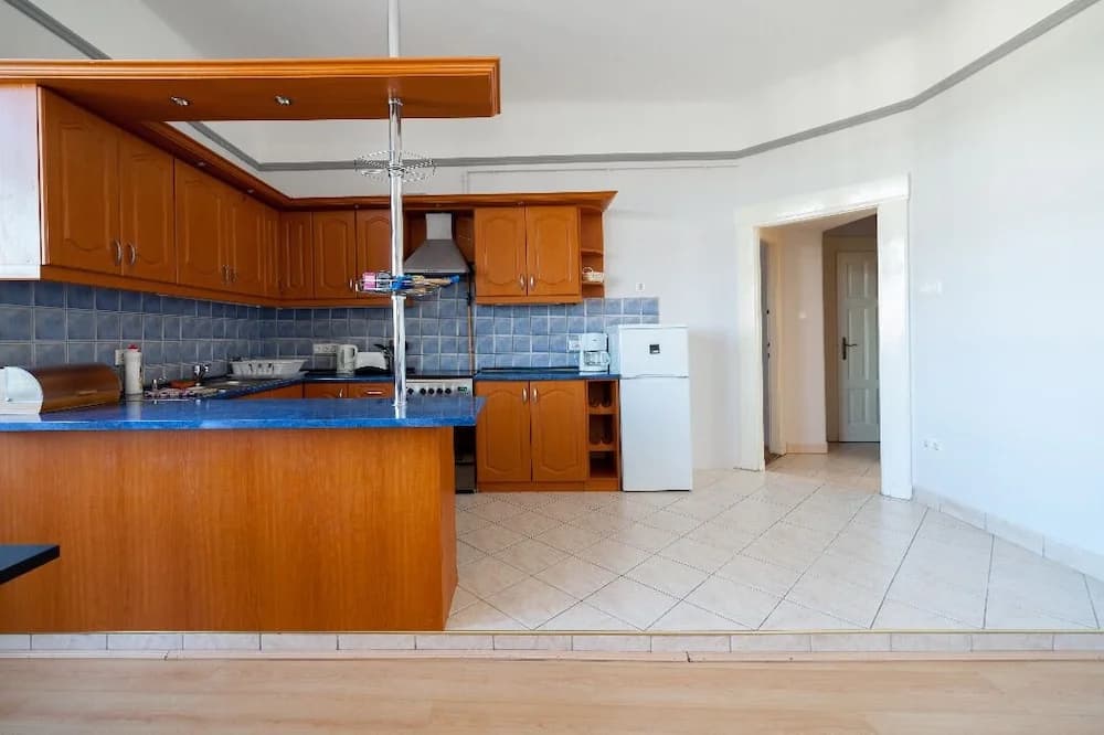 Astoria Apartment - photo 16