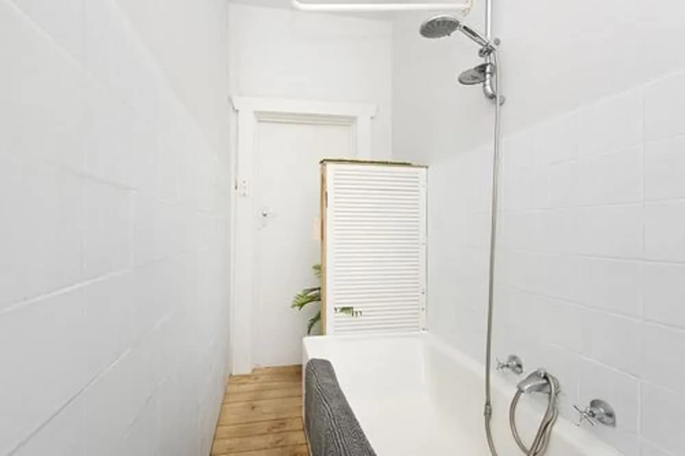 Bondi Beach Gorgeous Apartment H323 - photo 7