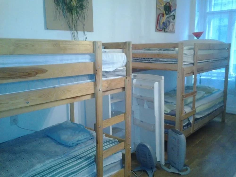 City Heart Guesthouse - photo 4