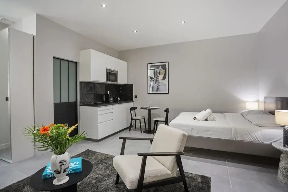 Sublime Studio Center of Paris Montmartre - photo 9