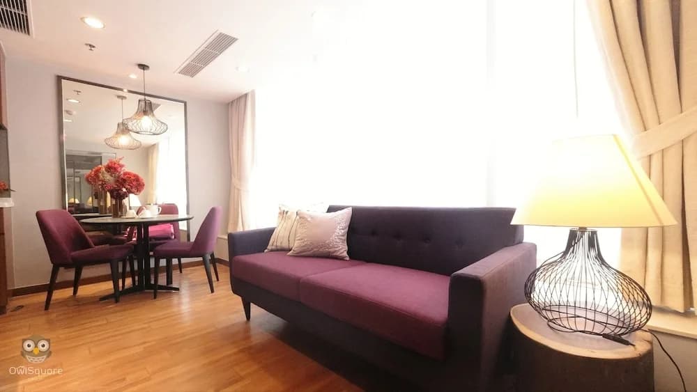Owl Square Residence - photo 9