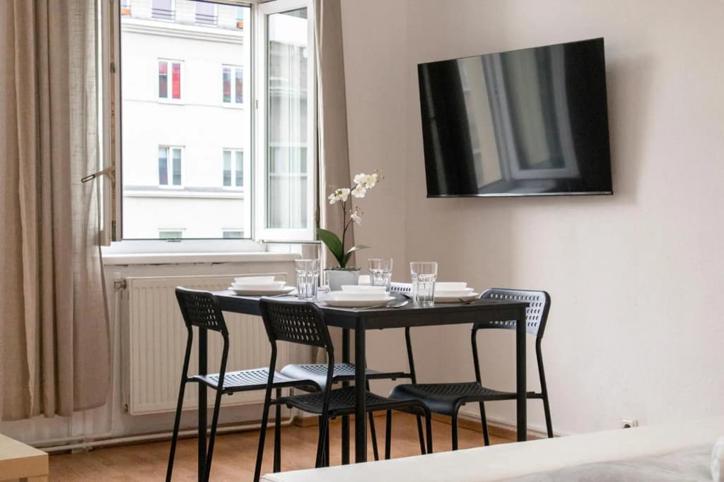 Fulfilling 2BR Apt. Very Central and Good Located - photo 4
