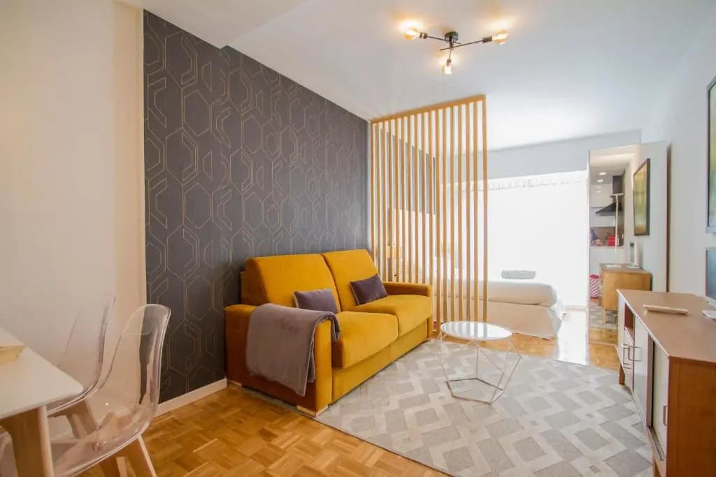 Ud Apartments - Atocha Stylish with Pool - photo 2