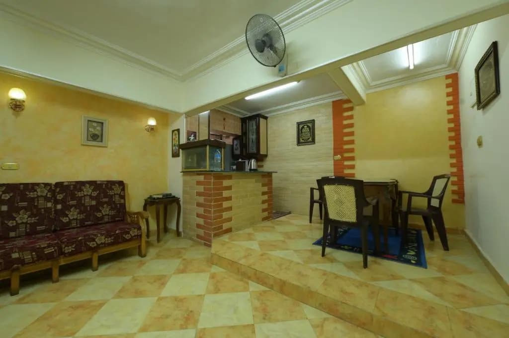 Home in the City - photo 11