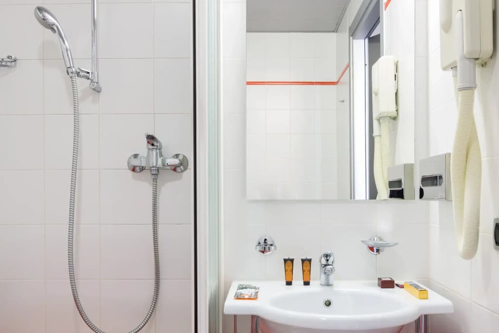 B&B Hotel Milano La Spezia - photo 22