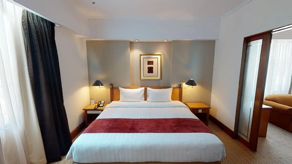 Menara Peninsula Hotel Jakarta - photo 35