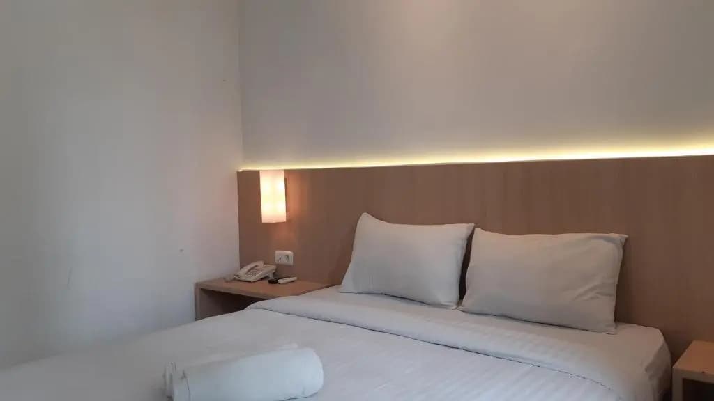 Puri Inn Hotel - photo 7