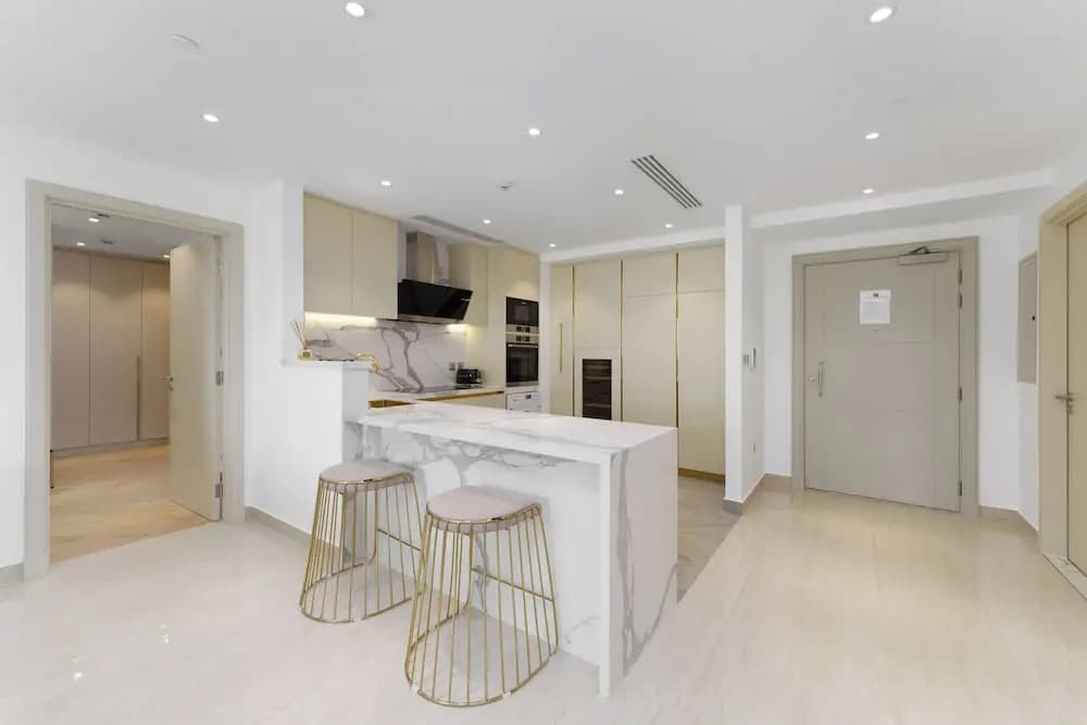 Maison Privee - High-End Palm Apt w/ Picturesque Seafront Views - photo 3