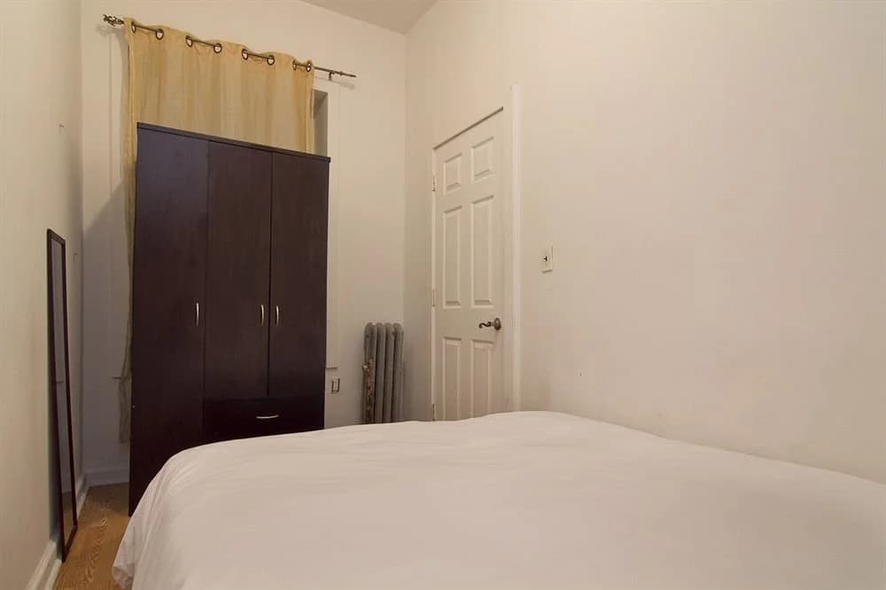 West 46th Street Apartment - photo 21