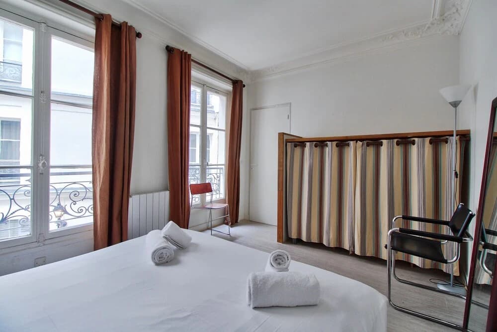 Very Cosy Parisian Apartment - photo 4