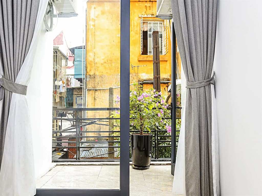 Nythome Giang Vo - photo 6