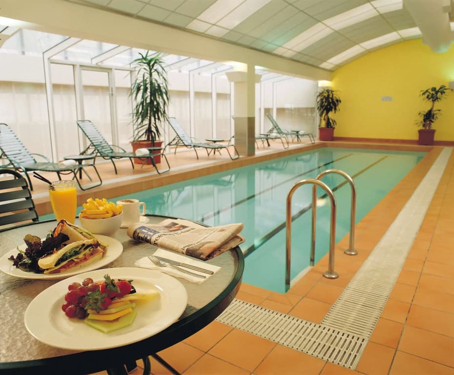 Clarion Suites Gateway - photo 12
