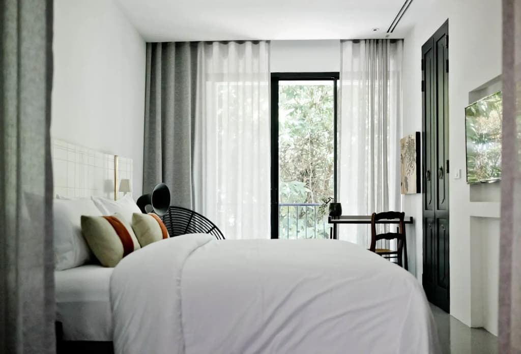 Hotel Ping Silhouette - photo 6
