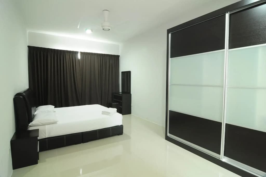 D'Embassy Serviced Residence Suites - photo 5