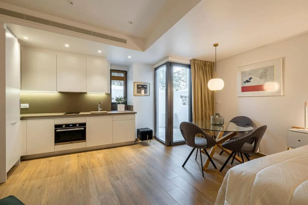 102- HiEndAccomodation-TopLocation - photo 5