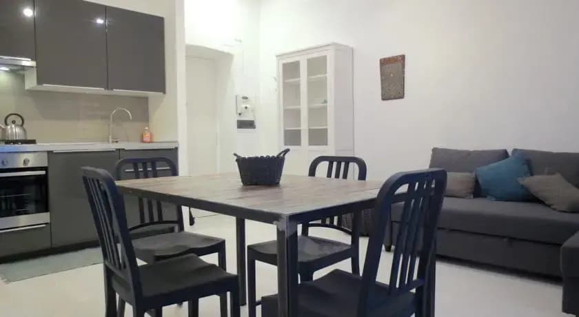 Temporary House - Isola District - photo 4