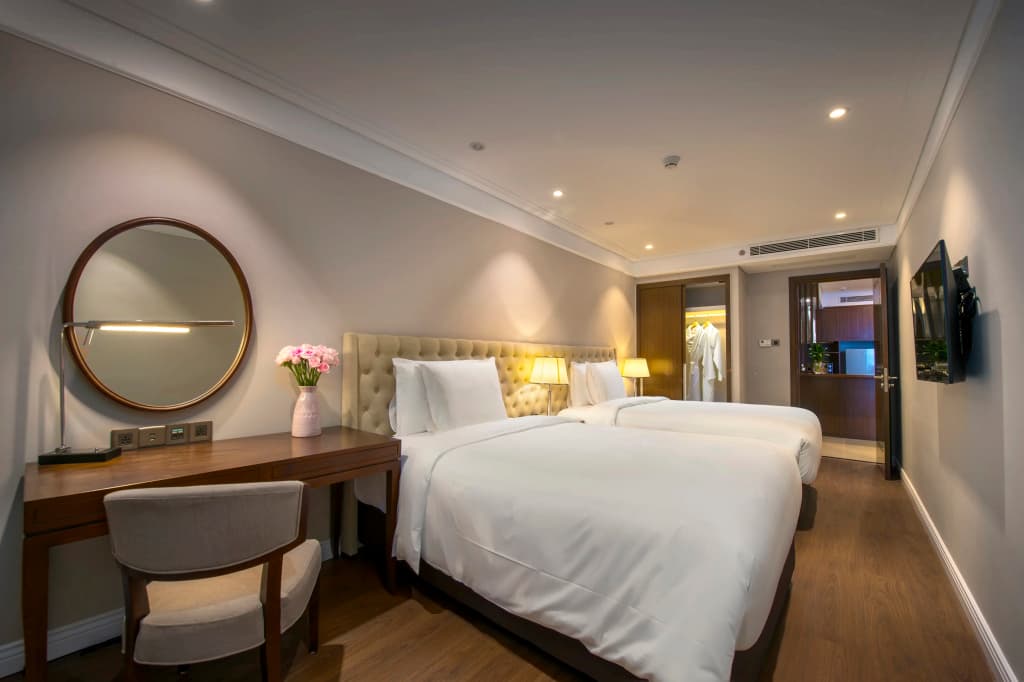 Altara Suites Da Nang - photo 5