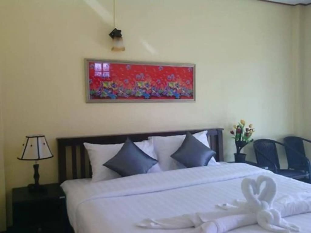 Sunanta Bungalow - photo 4