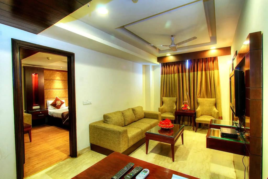 Hotel Freesia - photo 4